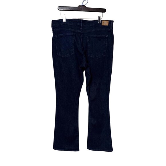 Levis Signature Mid Rise Bootcut Jeans Womens W33 L30 Dark Wash Stretch Denim - Picture 3 of 8